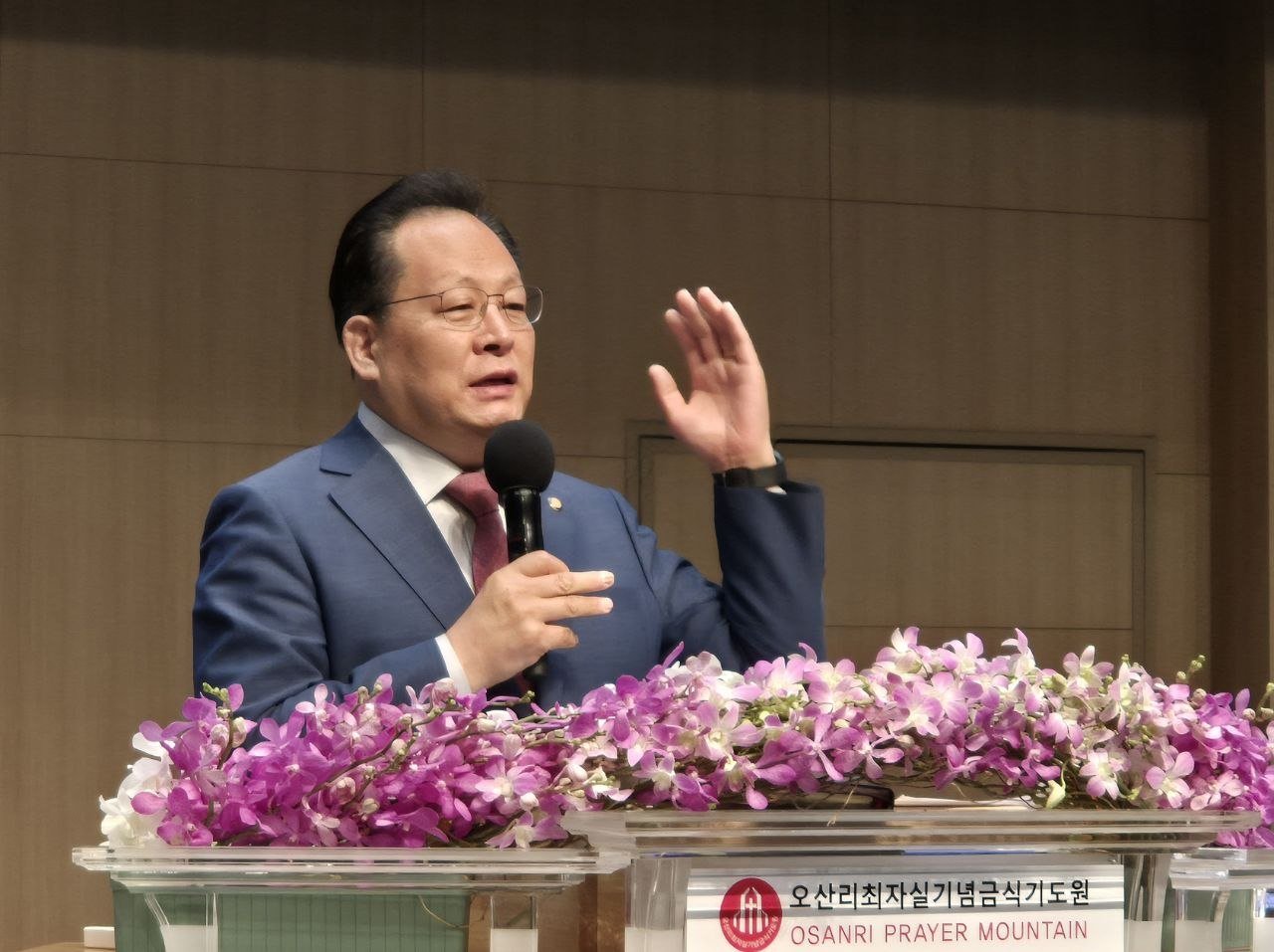 함덕기 목사, 거룩한 삶의 중요성 강조