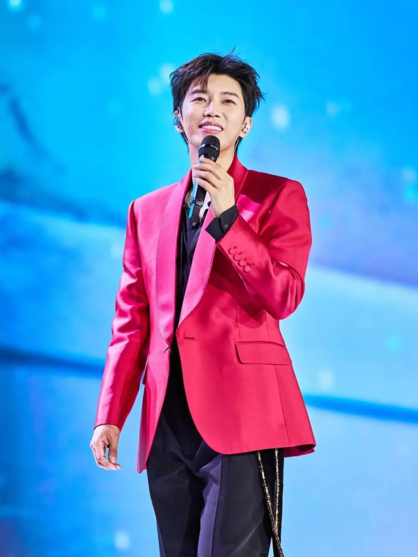임영웅, 데뷔 10주년 기념으로 200만 원 기부