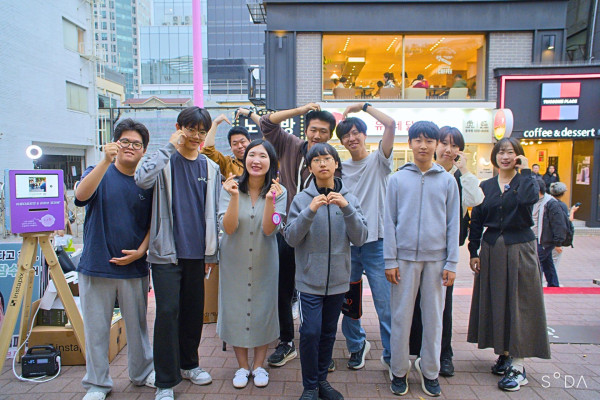 청소년 프로라이프 리더십 코스 1기 수료식, 홍대에서 거리 캠페인 진행
