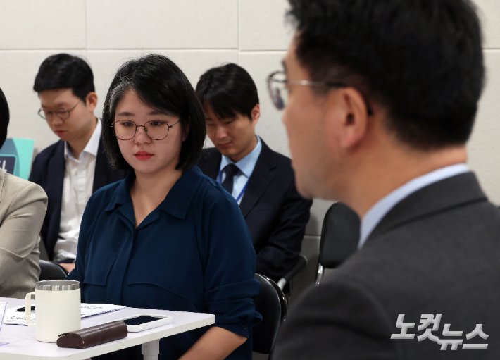 김승원 법무부 장관 후보자 청문회 진행, 네팔 대홍수 수색 난항, MBC 신임 사장 이성주 선임