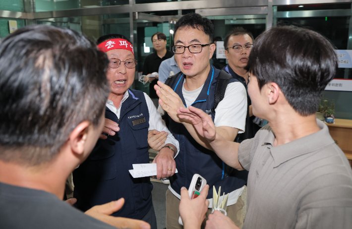 서울 시내버스 파업 돌입, 한국 U-23 축구 대표팀 카타르 대승