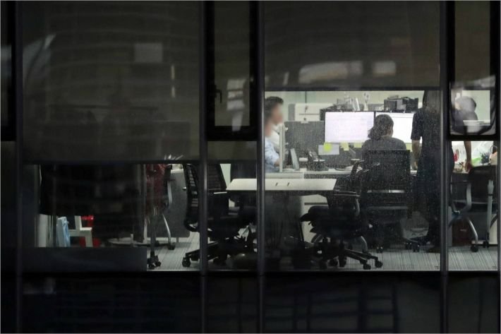 5인 미만 사업장 직장인 절반 이상, 공휴일 유급휴일 보장받지 못해