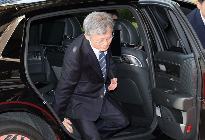조희대 대법원장, 청와대 재제청 요청 사유 불명확 지적