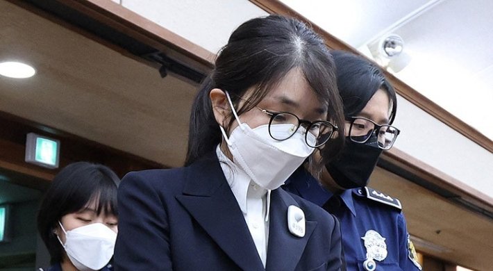 김건희, 이우환 그림 수수 혐의 항소심에서 징역 5년 선고