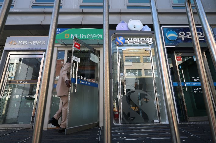 금융사 해킹 사건, AI 도구 활용 정황 발견