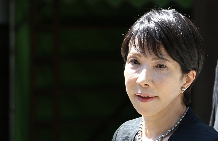 정부, 다카이치 일본 총리의 야스쿠니 신사 공물 봉납에 유감 표명