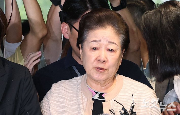 통일교 한학자, 보석 허가받고 불구속 상태로 항소심 진행