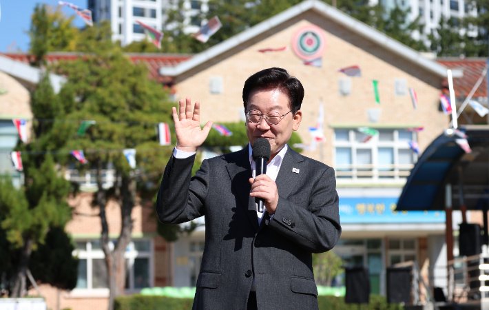 이재명 대통령, 국정 지지율 40%대 회복
