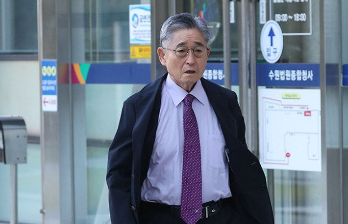 지만원, 5·18민주화운동 명예 훼손 혐의로 구속