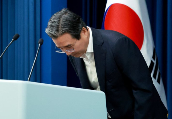 김용범 청와대 정책실장 사퇴, 김정관 산업장관 미국 방문, 경산 중국인 유학생 살해 사건 신상 공개