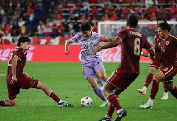 한국 축구 대표팀, 베네수엘라와 0-0 무승부 기록