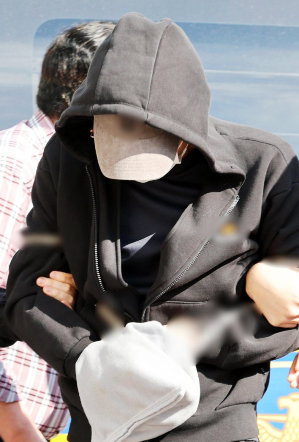 나주에서 60대 부부 살해한 50대 남성 구속 전 심사