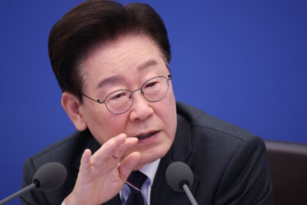 이재명 대통령 국정수행 지지도 2주 연속 하락