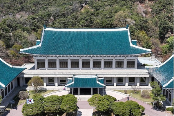 청와대, 전작권 전환 조기 추진 및 조건 강조