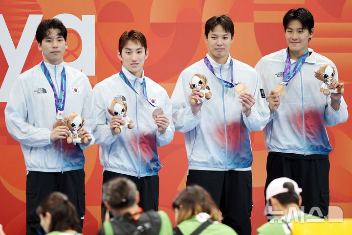 한국 남자 혼계영 400m, 아시안게임에서 한국신기록으로 동메달 획득