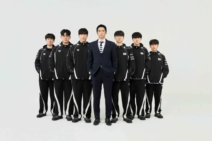 W컨셉, 2026 아시안게임 LoL 국가대표 트레이딩 카드 단독 판매