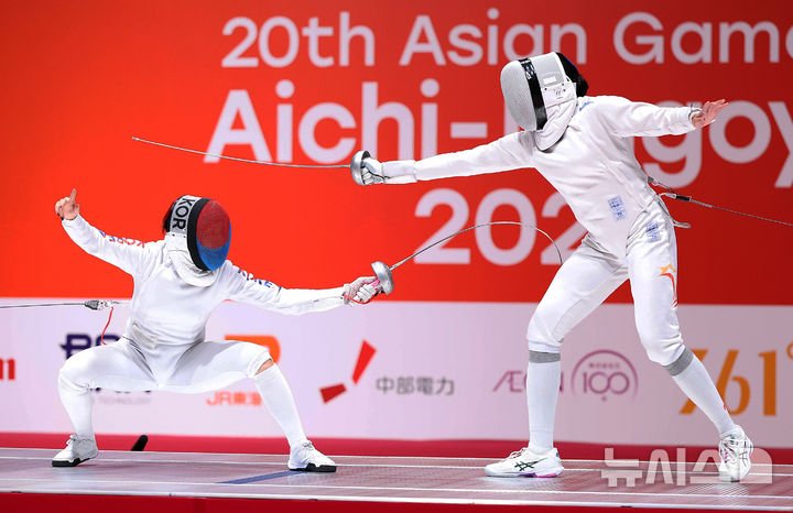 한국 여자 에페, 일본 꺾고 아시안게임 단체전 준결승 진출