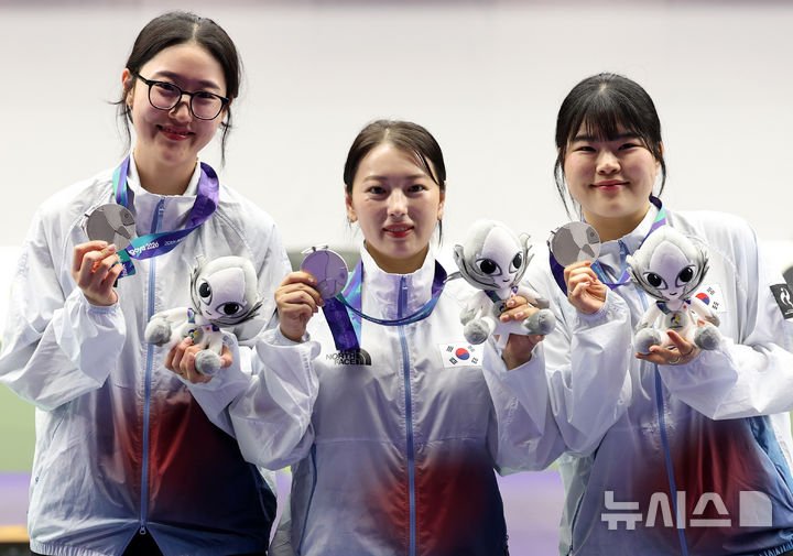 한국 여자 사격, 아시안게임 25m 권총 단체전에서 은메달 획득
