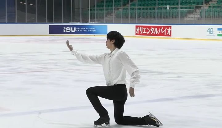 이재근, 주니어 GP 6차 대회 쇼트프로그램 1위 기록