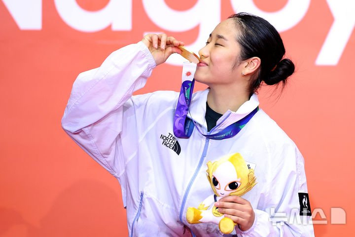 안세영과 오상욱, 아시안게임에서 2연패 달성