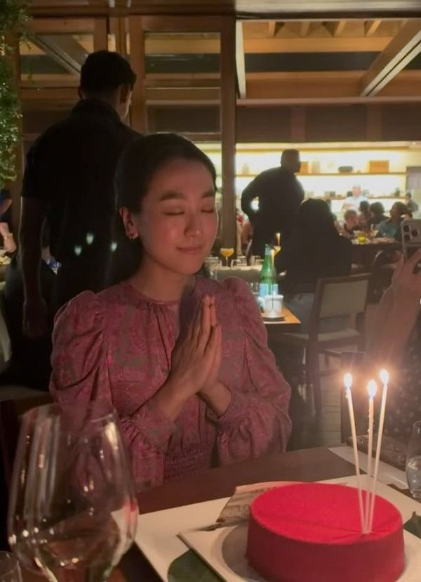 아사다 마오, 미국에서 생일 파티 즐겨