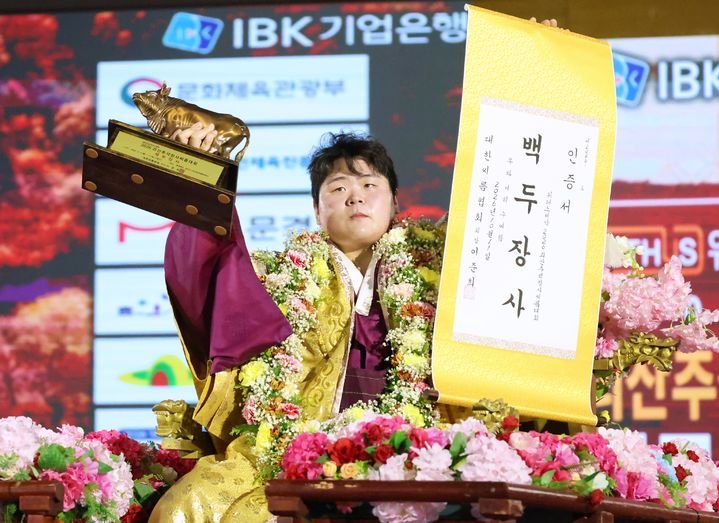 김민재, 추석장사씨름대회에서 3연패 달성