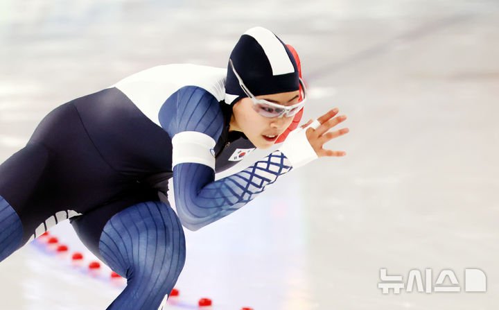 이나현, 공인기록회 여자 500m에서 우승