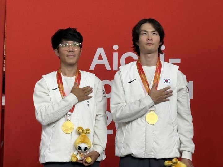 사이클 김정빈-윤중헌, 장애인아시안게임 4000m 개인추발 금메달 획득
