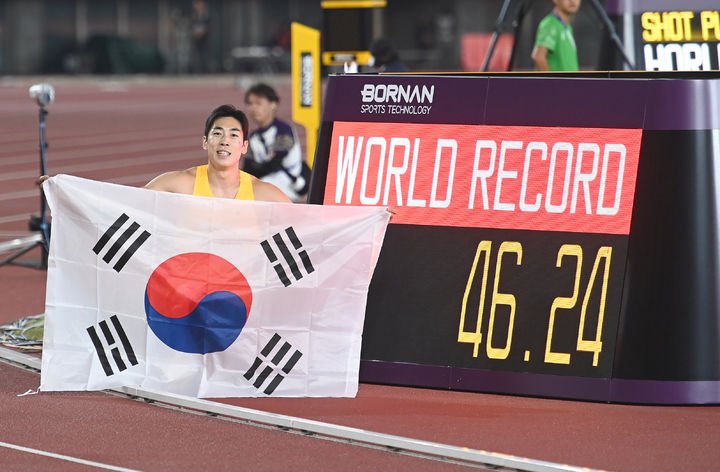 장민호, 400m 세계신기록 세우며 아시안패러게임 2관왕 달성
