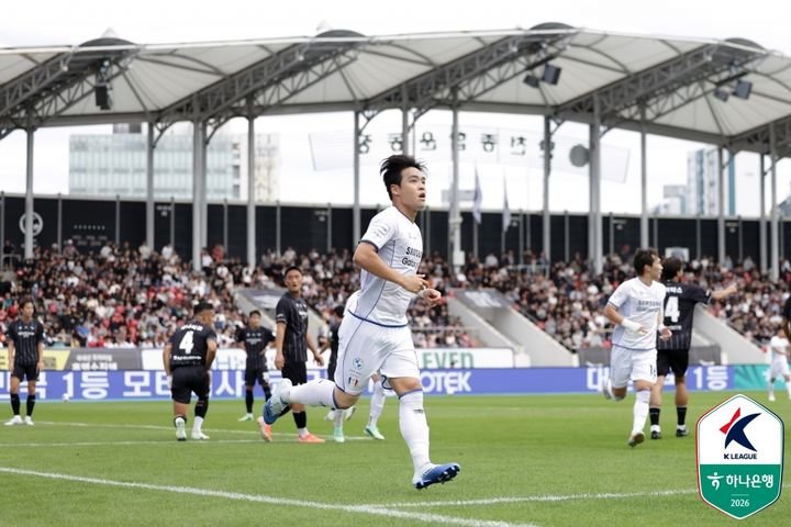 수원 삼성이 성남FC를 꺾고 K리그2 7연승 달성