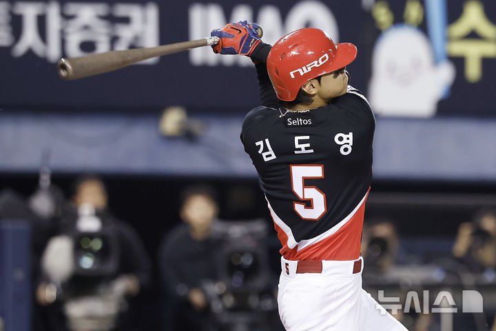 KIA 김도영, 플레이오프 응원 경쟁에 대한 기대감 표명