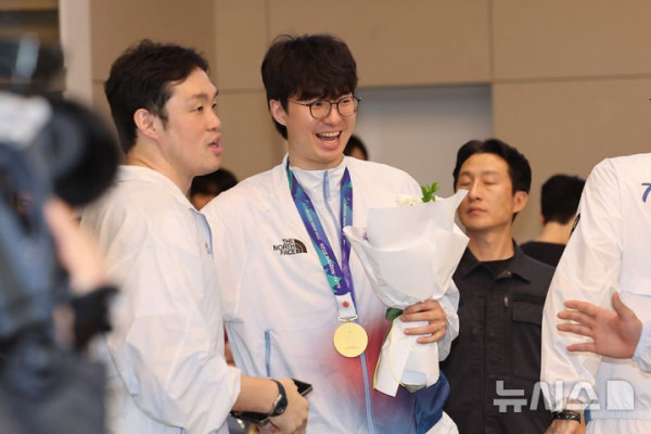 이현중, 아시안게임 금메달 귀국 후 NBA 포틀랜드로 향할 예정