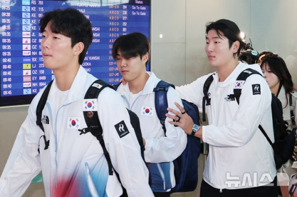 최민석, 아시안게임 홍콩전에서 2이닝 무실점 투구