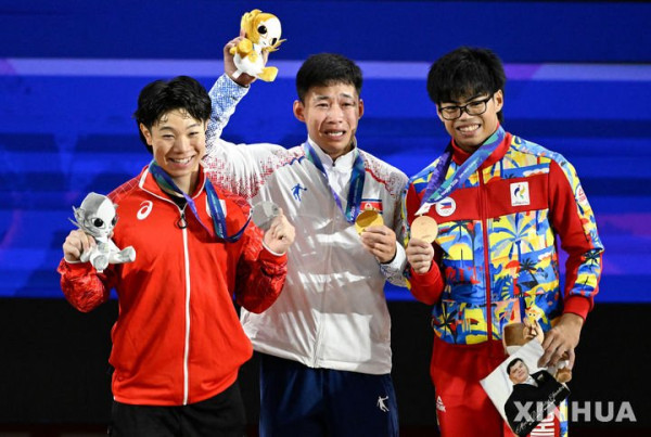 북한 역도, 남자 70㎏급 결승에서 금메달 획득