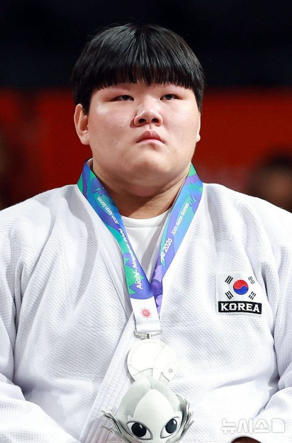이현지, 아시안게임 유도 결승에서 은메달 획득