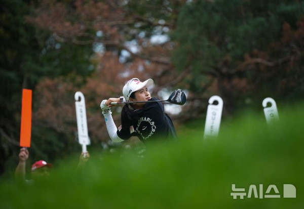 최혜진, LPGA 뷰익 상하이 이틀 연속 단독 선두 유지