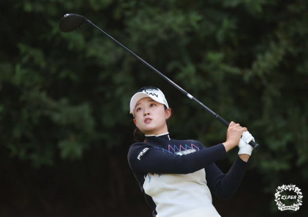 마서영, KLPGA 아이스버그골프·서울신문 오픈 2라운드 단독 선두
