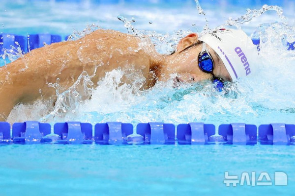 김영범, 전국체전 자유형 100m에서 금메달 획득하며 4관왕 등극